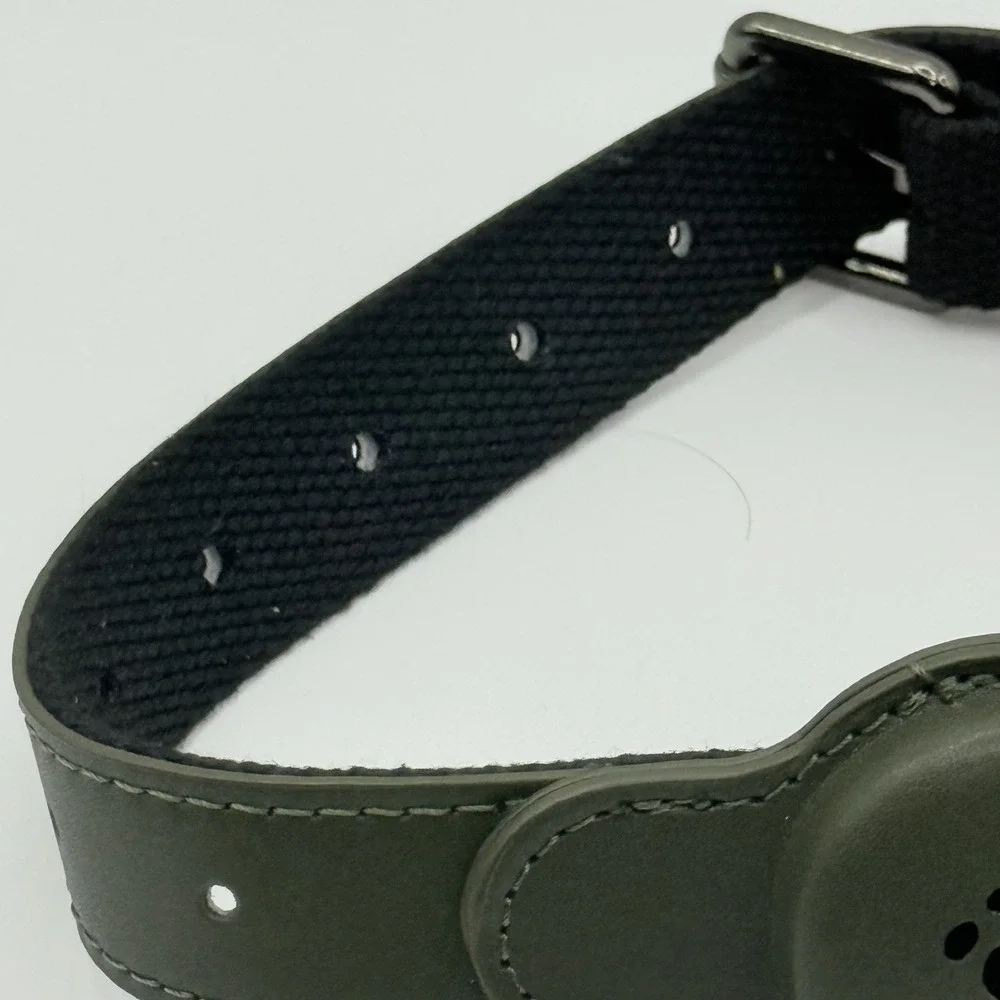 MODUS Adjustable Dog Collar with AirTag Holder Olive Green Size L 12.5-21
